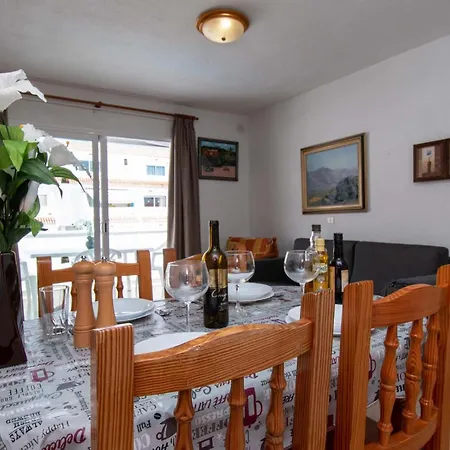 Floritas 19 - Two Bed プラヤ・デ・ラス・アメリカス